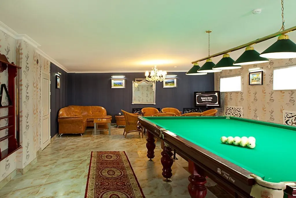 אסטנה Hotel Topaz 3*,